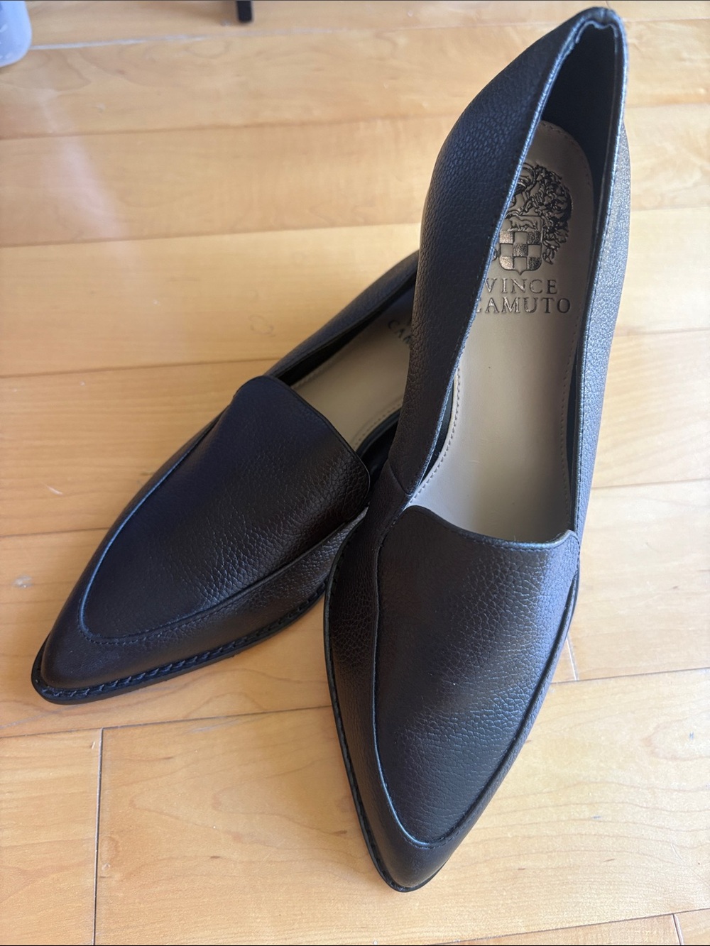 Vince Camuto NWT Black Pointed Leather Slip-On Loafers 7.5 M